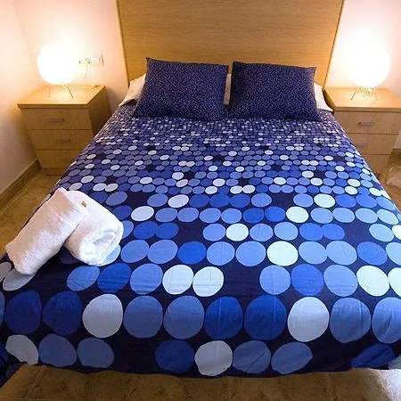 Apartments Figueres פיגוארז