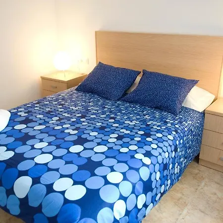 Apartments Figueres فيغيريس